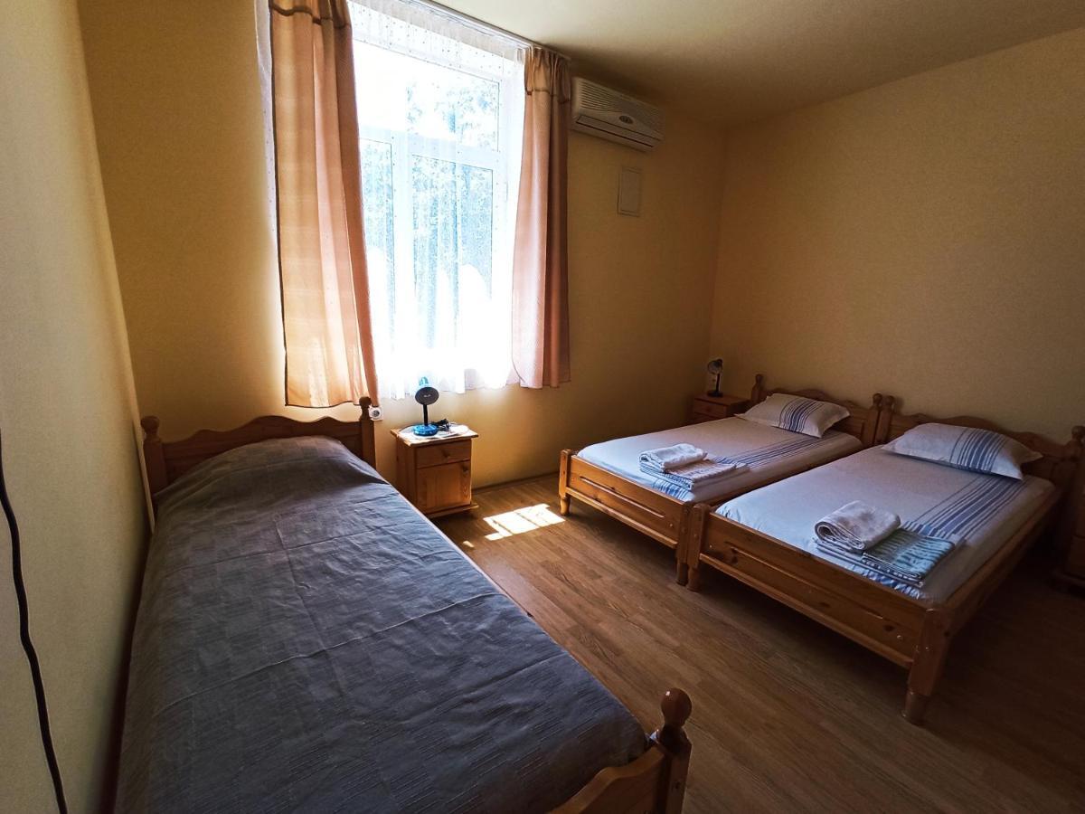 Pink Guest House Obzor Εξωτερικό φωτογραφία