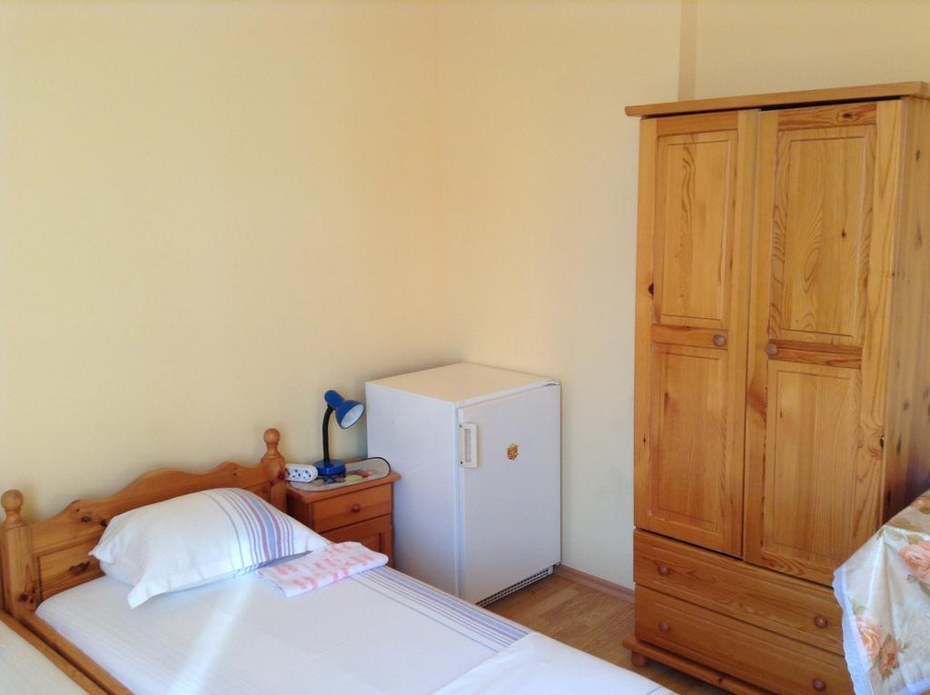 Pink Guest House Obzor Δωμάτιο φωτογραφία